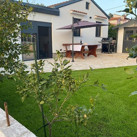 Villa The House Medolino Esterno foto